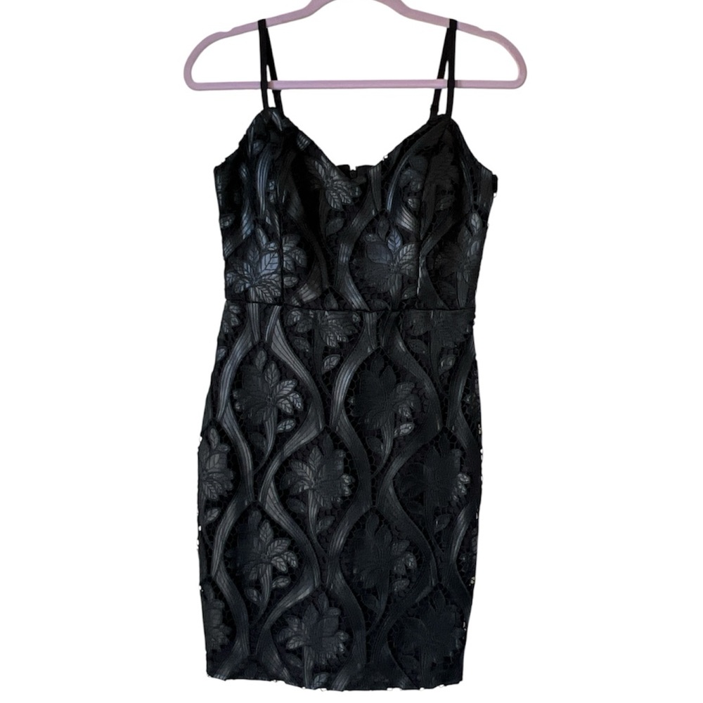 🖤 Siena Black Lace Cocktail Dress | Size 4 - Picture 3 of 10